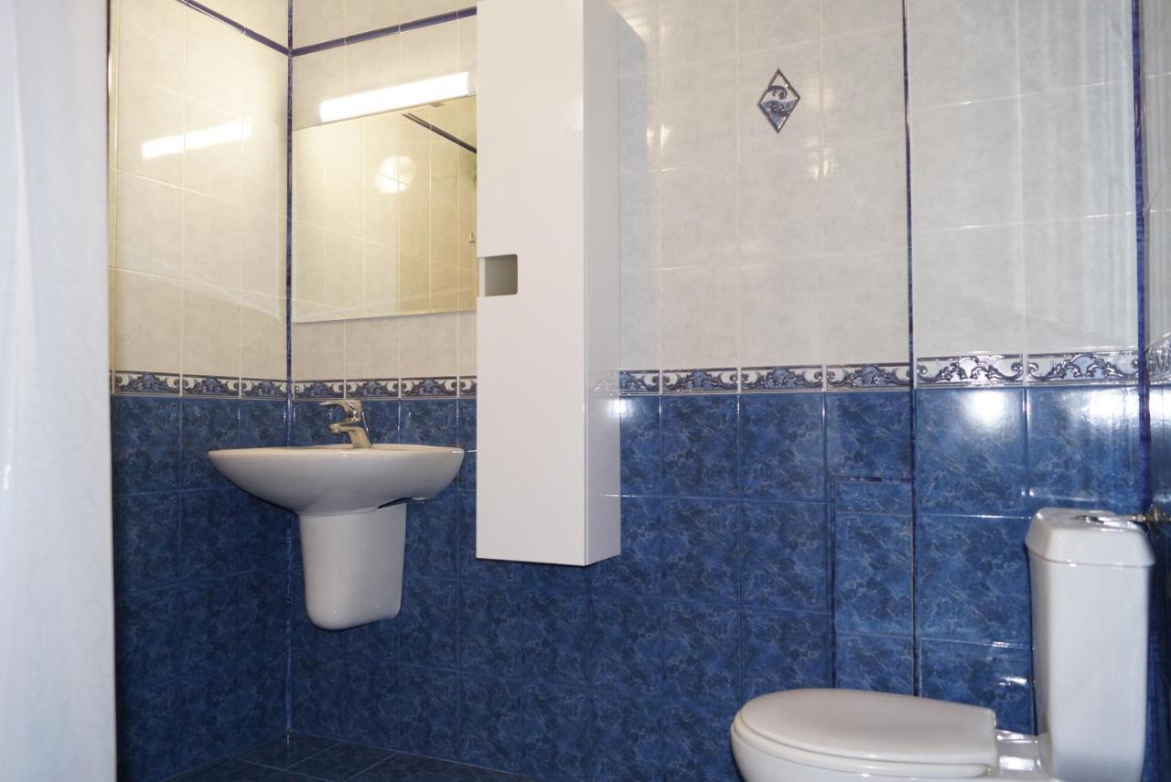 Spacious 2Bdr - Free Parking - Walk Everywhere - 300 Mbps Wifi Varna Exterior foto