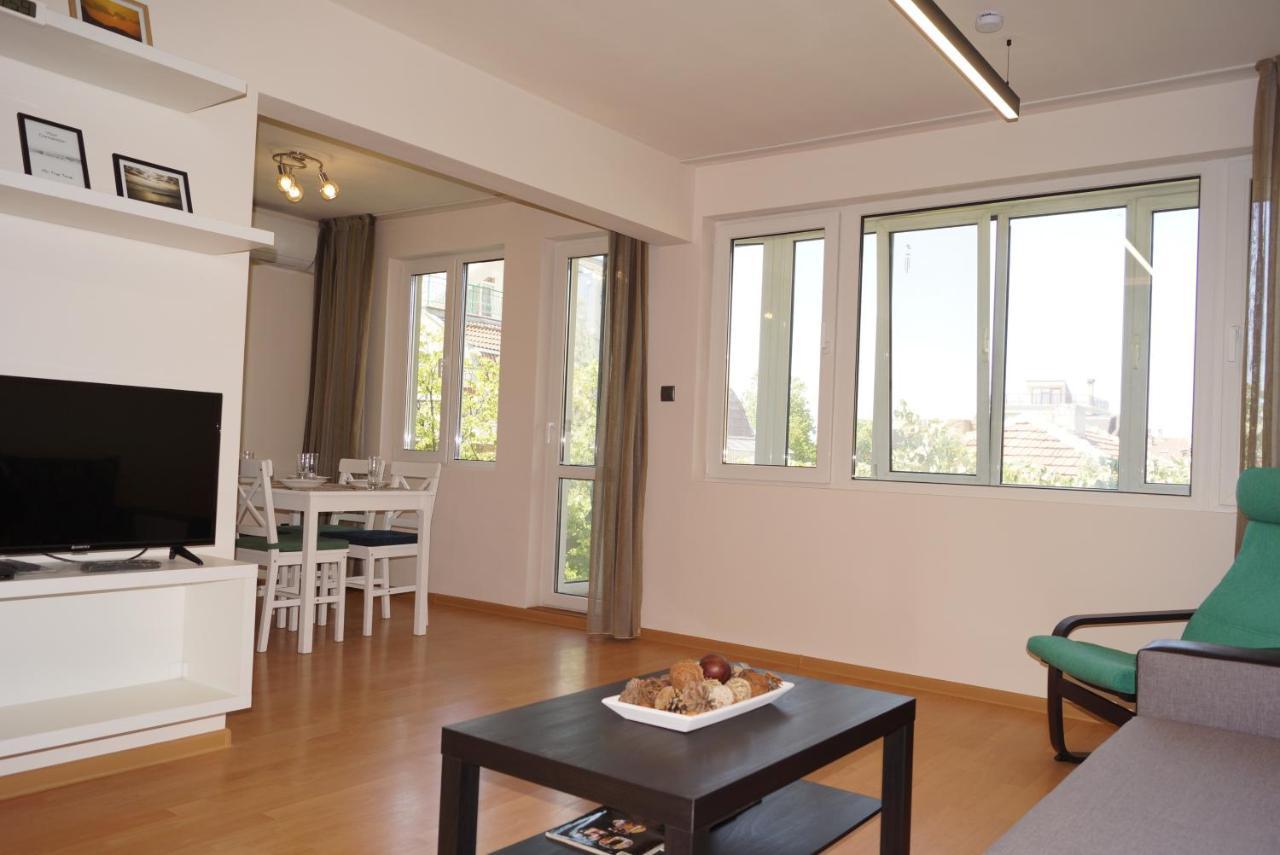 Spacious 2Bdr - Free Parking - Walk Everywhere - 300 Mbps Wifi Varna Exterior foto